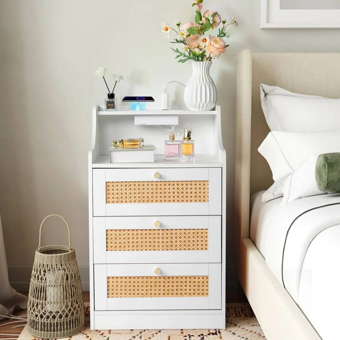 Ktaxon Nightstand with Wireless Charging Station for Bedroom, Bedside Table Night Stand with Hutch and Storage Drawers, White