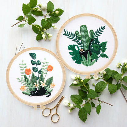 3 Pack Embroidery Kit for Beginners, Sewing Cross Stitch Starter Set Craft Stamped Cloth with Cute Cat Pattern Hoops Threads and Needles